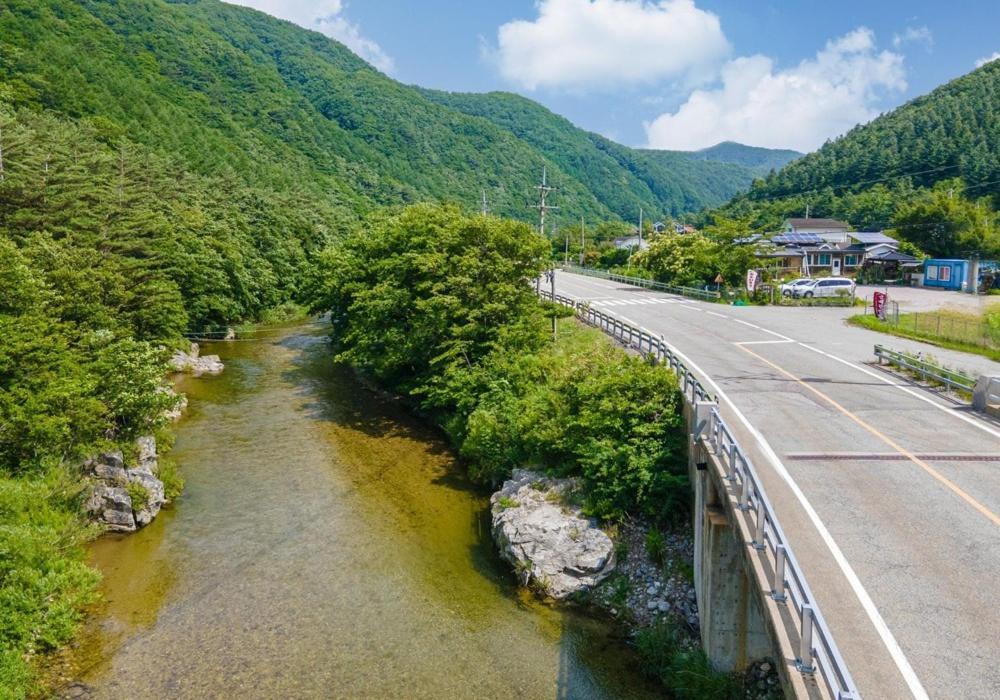 Nolbu And Heungbu Pension Inje Zewnętrze zdjęcie